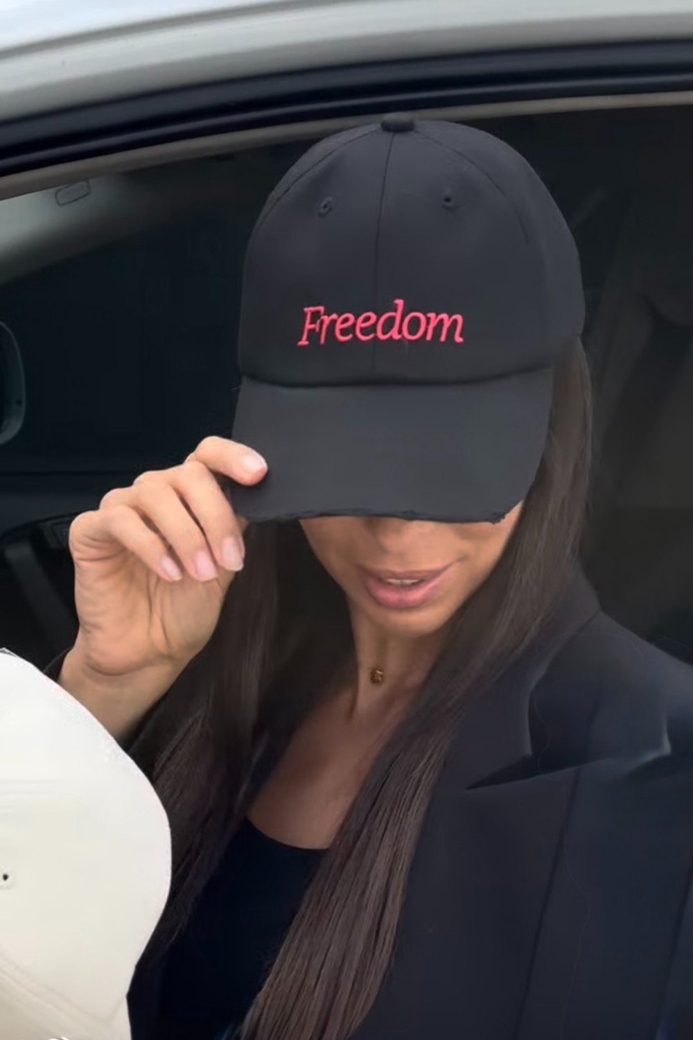 Кепка Freedom Чорна/Червона