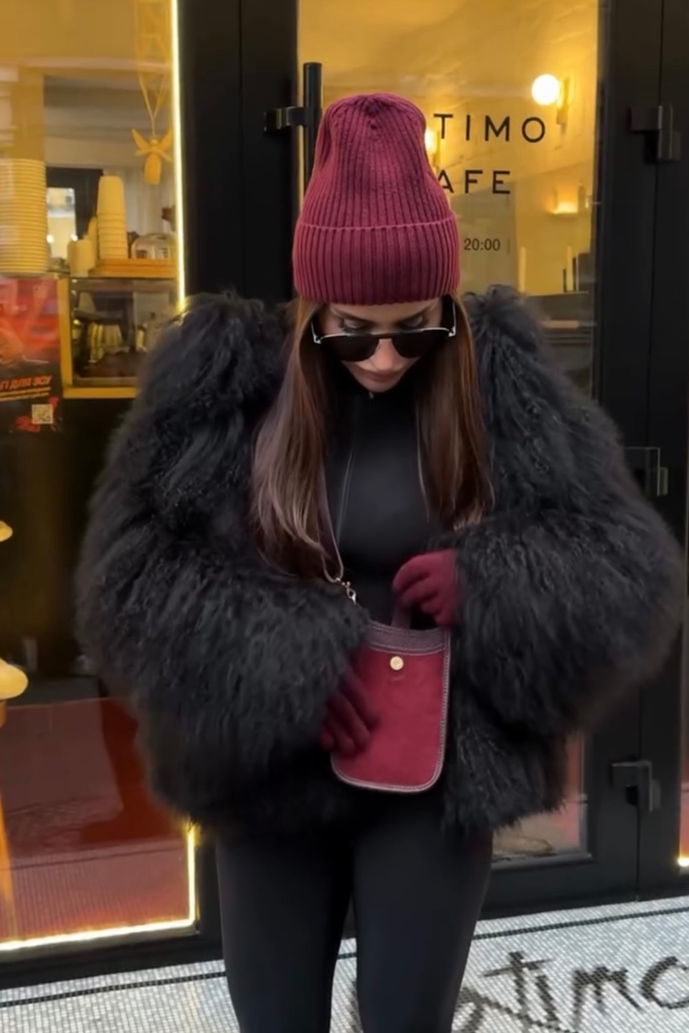 Jolie Bordeaux wool hat