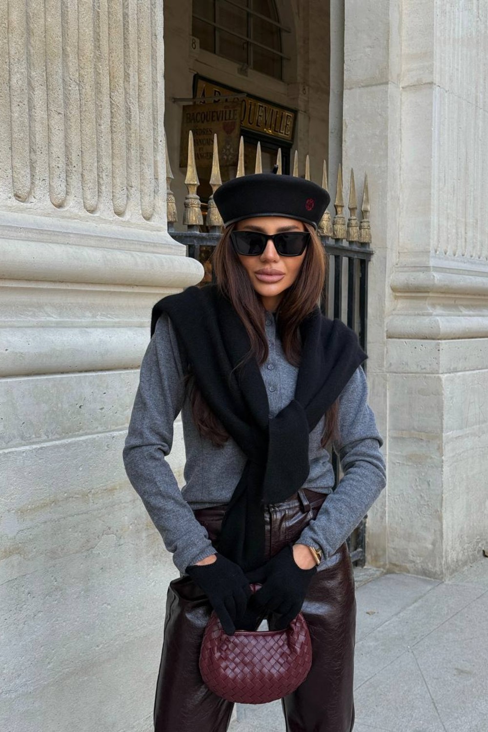 Beret Nino Paris Black and Red